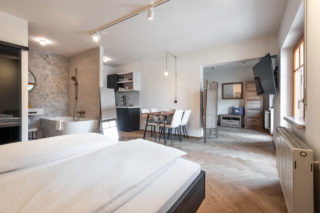 Big.Sis Suite Big.Sis Suite